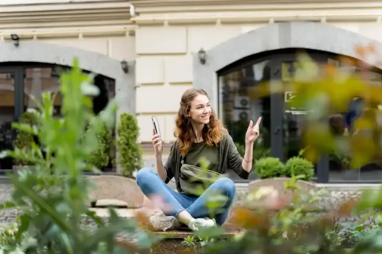cozy green garden outdoor seating Netherlands