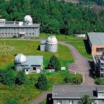 De Onvergetelijke Geschiedenis van de Sterrenwacht Sonneberg: Een Eeuw van Astronomische Wonderen