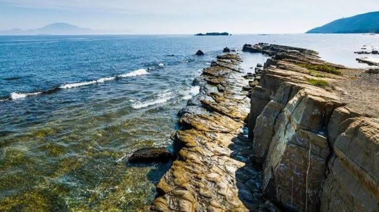 Revolutionaire ontdekt: Iberische Halbinsel draait door aardplaatbeweging!