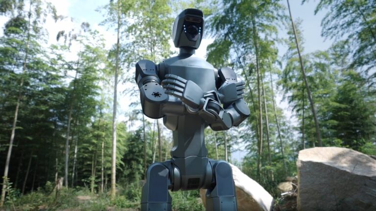 Revolutionaire Robot DR02: De Toekomst van Mensachtige Robotica is Hier!