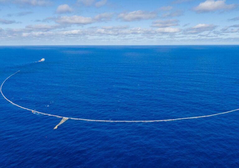 Historische Doorbraak: The Ocean Cleanup Verwijdert 45 Miljoen Kilogram Afval uit de Oceanen!